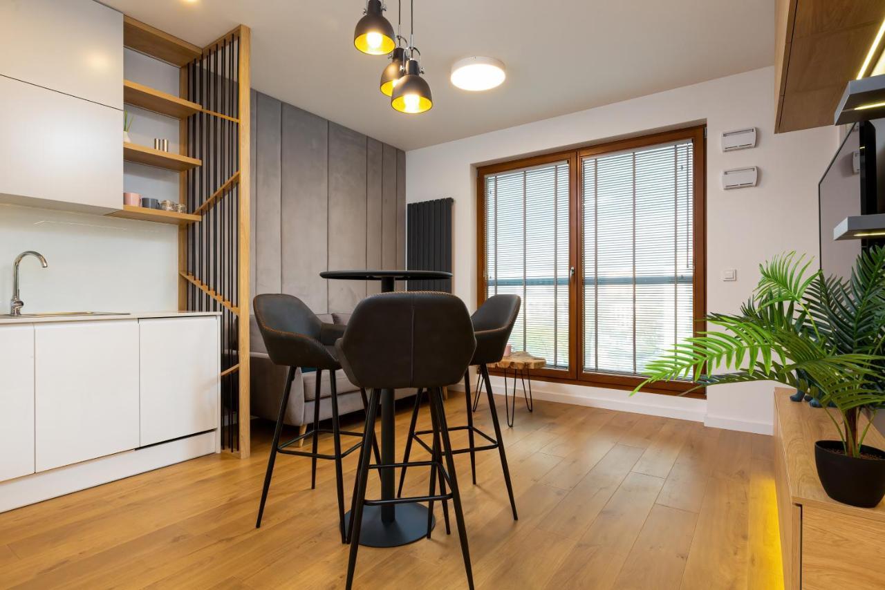 Apartment City Center Grzybowska By Renters Prestige 바르샤바 외부 사진