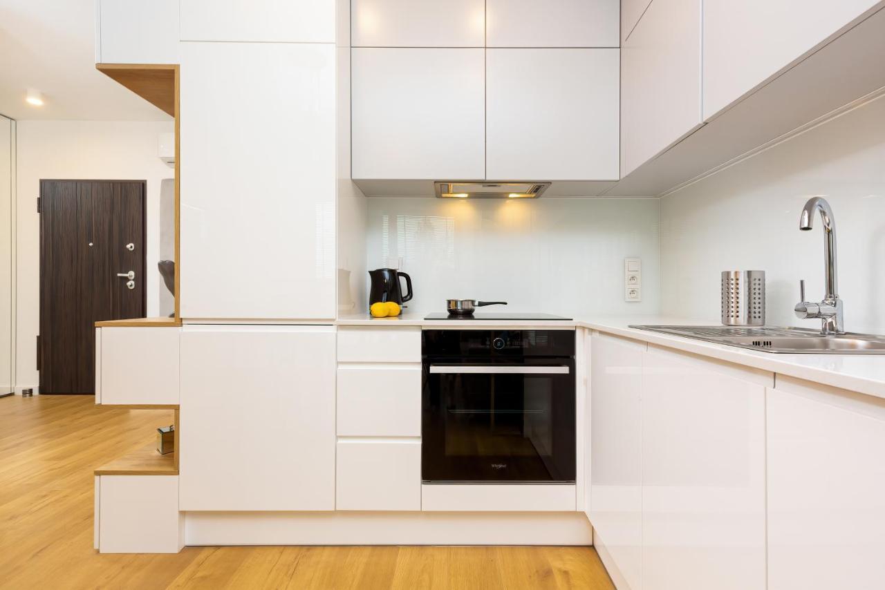 Apartment City Center Grzybowska By Renters Prestige 바르샤바 외부 사진