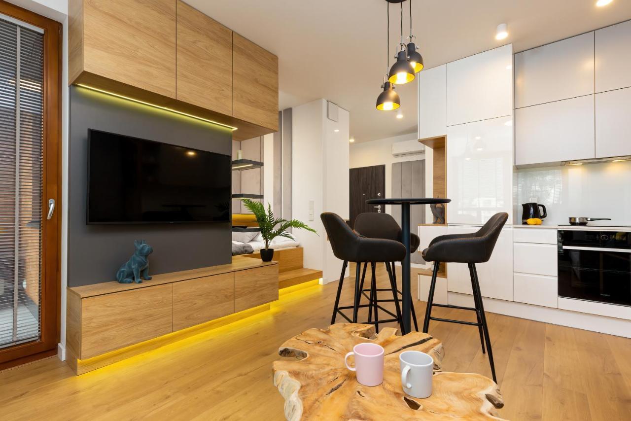 Apartment City Center Grzybowska By Renters Prestige 바르샤바 외부 사진